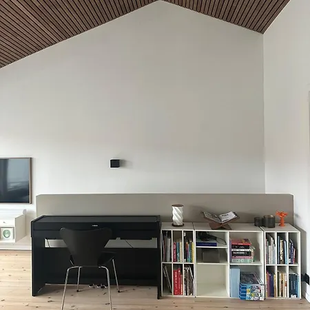 Modern Townhouse In Close To Ons 스타방에르